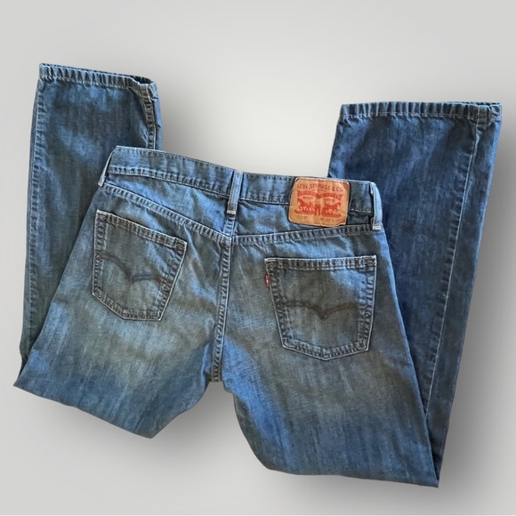 Levi’s 514 Jeans Straight Fit - Picture 11 of 13